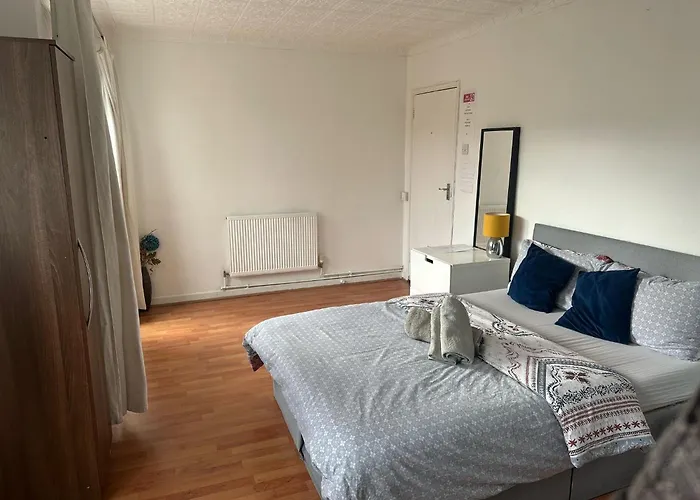 London Budget Maisonette
